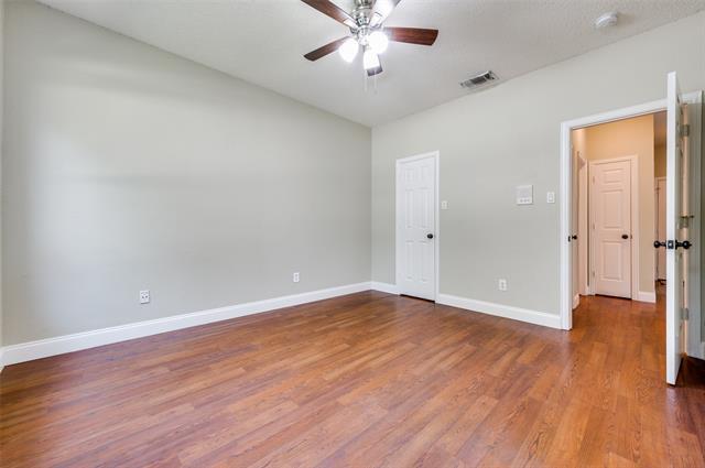 Building Photo - 9610 Windy Hollow Dr