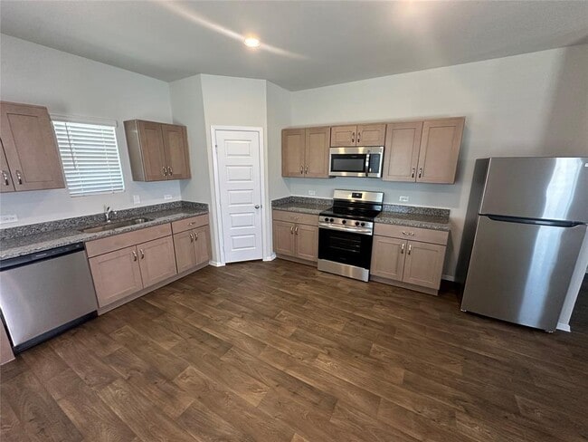 Building Photo - 2709 Derwent Dr