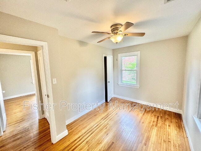 Building Photo - 3223 Jeter Ave