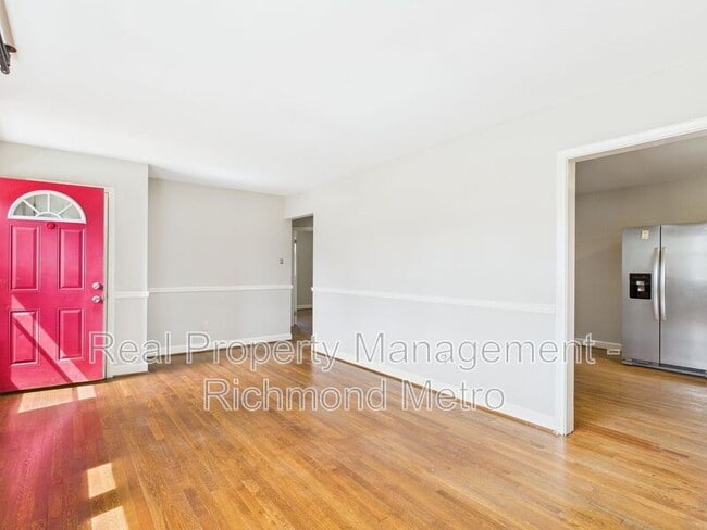 Building Photo - 2306 Kent St