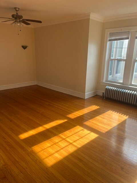 Building Photo - 720A Hinman-3N