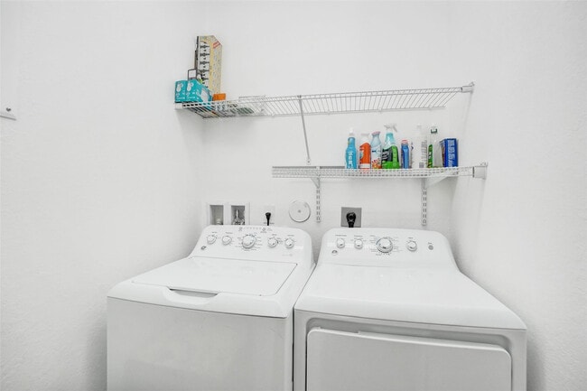 Building Photo - 4019 Allerdale Pl