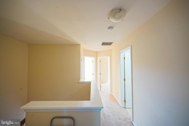 Building Photo - 443 Tuvira Ln