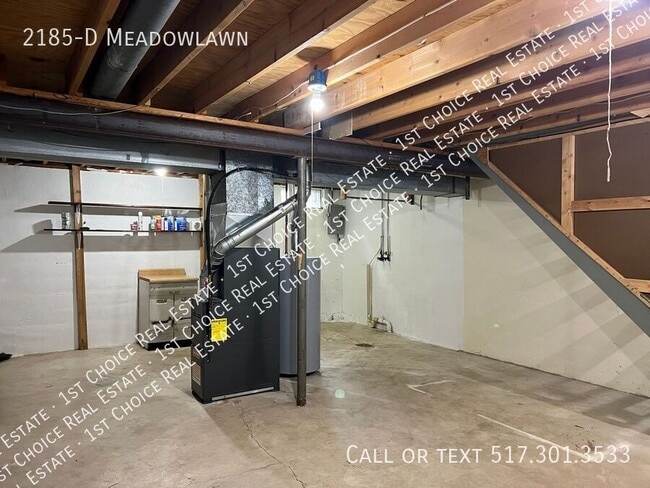 Building Photo - 2185-D Meadowlawn-