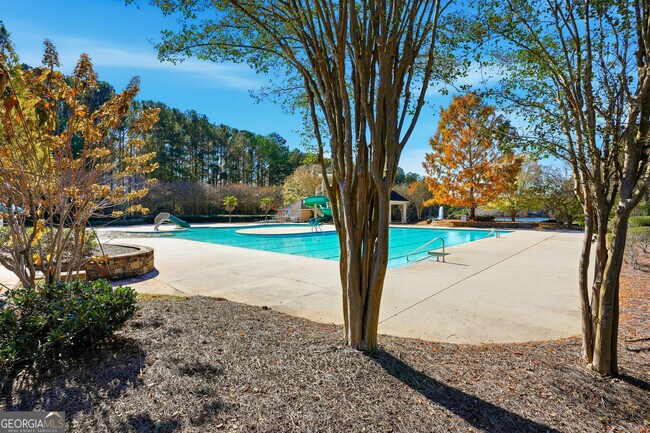 Building Photo - 405 Chadwick Cmns