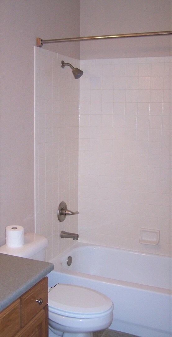Building Photo - 2361 Craycroft Dr