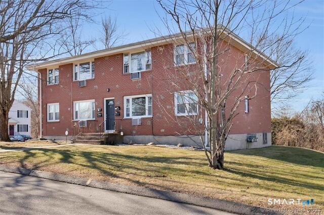 Building Photo - 63 Maynard St