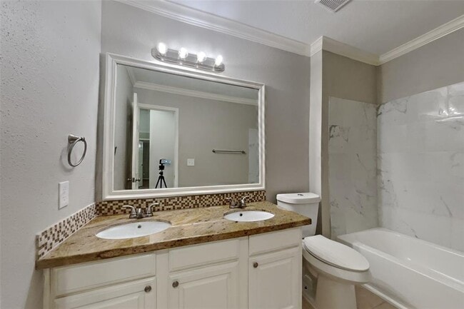 Building Photo - 8302 Hot Springs Dr
