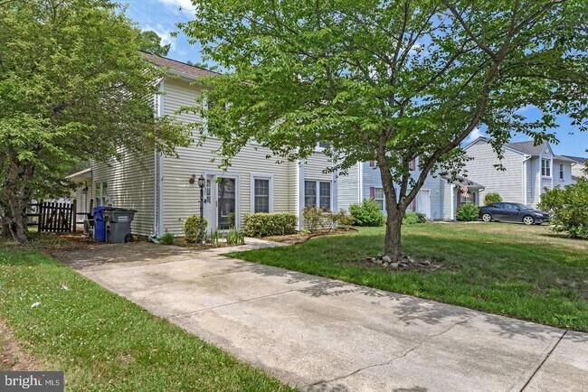 Building Photo - 4037 Broadbill Cir