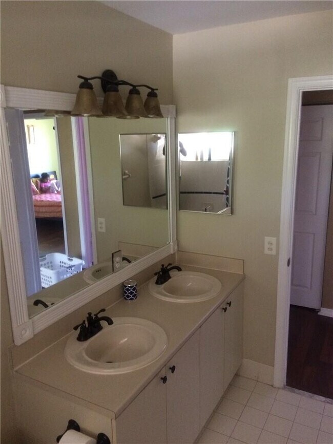 Building Photo - 11840 NW 55th St