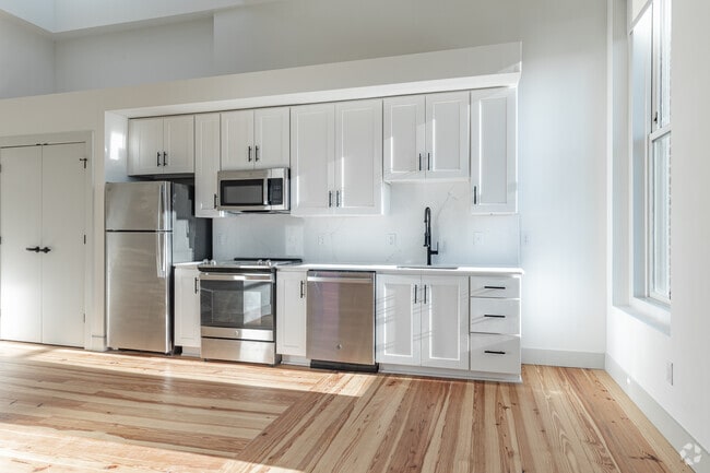 Interior Photo - Harper's Flats