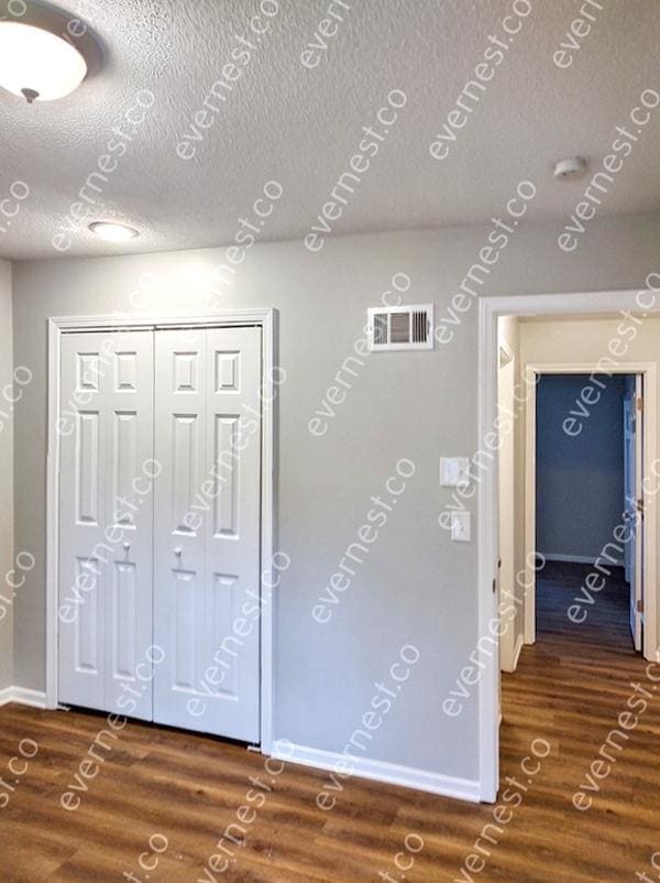 Building Photo - 10244 Caenen Dr