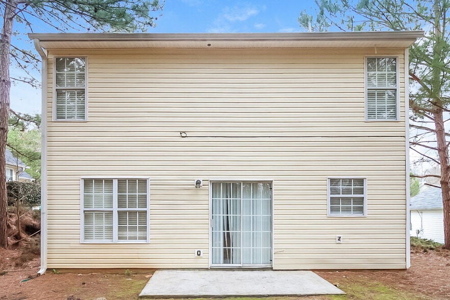 Building Photo - 4739 Browns Mill Ferry Rd