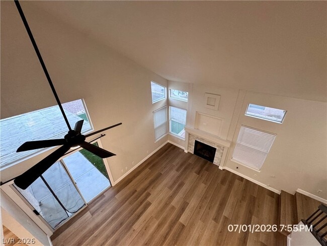 Building Photo - 8405 Shady Shores Cir