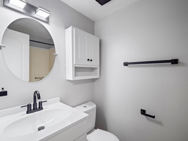 Building Photo - Dartmouth Place Apartments