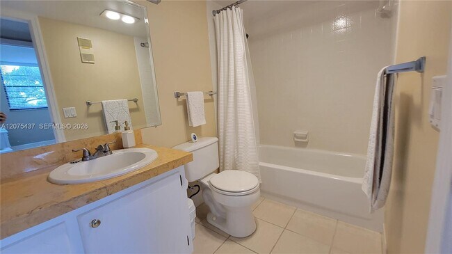 Building Photo - 2410 Deer Creek Country Club Blvd