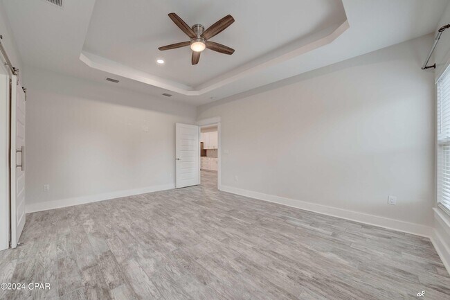 Building Photo - 4221 Catherine St