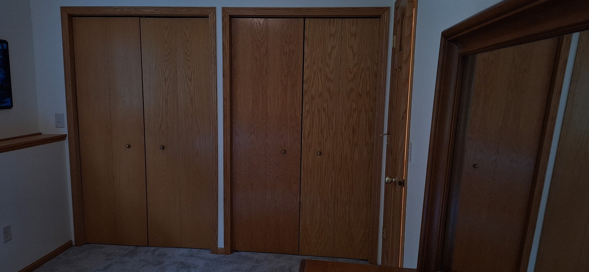 Bedroom 1 Closets - 5930 Cranberry Dr