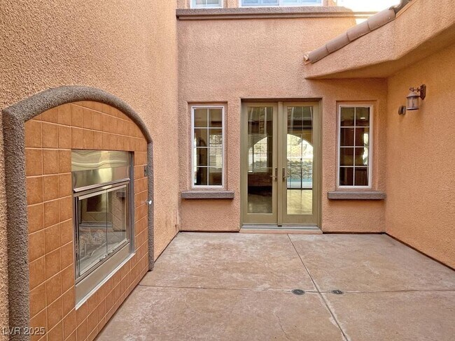 Building Photo - 12048 La Palmera Ave