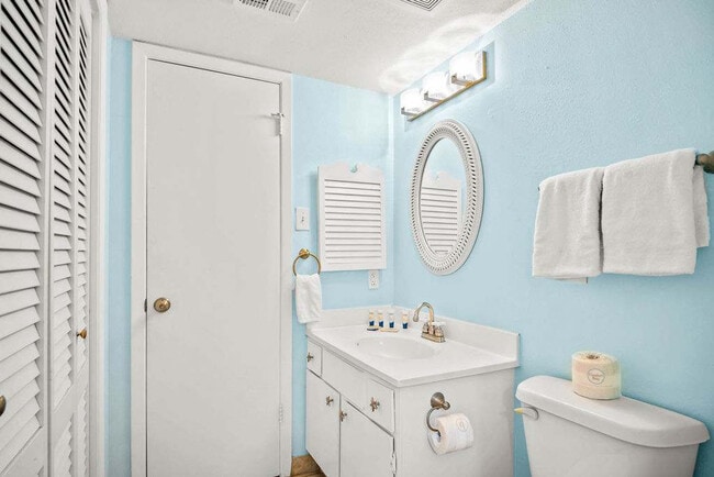 Building Photo - 1412 Eleventh Street-SI FL2-ID1023183P