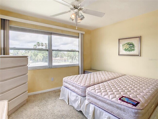 Building Photo - 4455 Duhme Rd