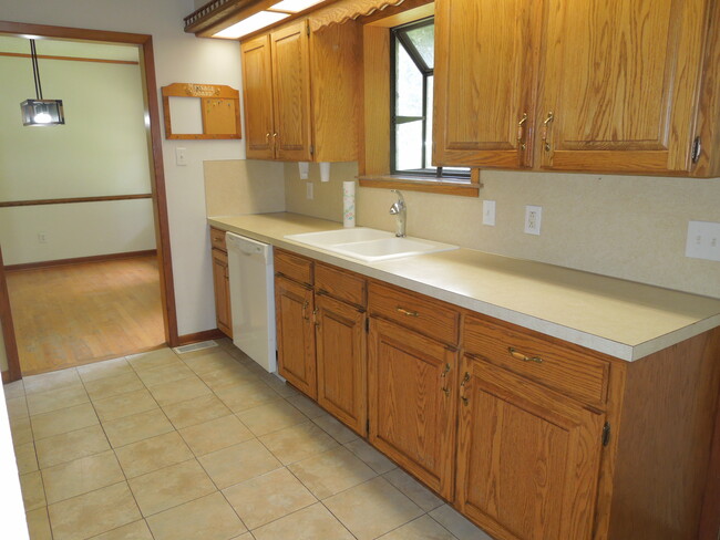 Building Photo - 169 San Carlos Cove