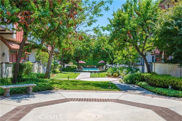 Building Photo - 2450 E Del Mar Blvd