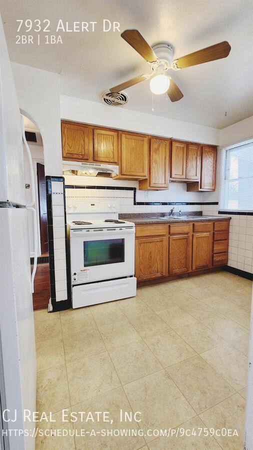 Building Photo - 7932 Alert Dr