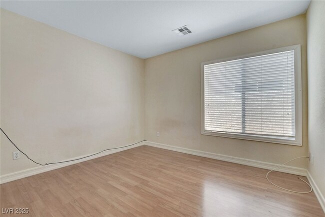 Building Photo - 5206 Marsh Butte St