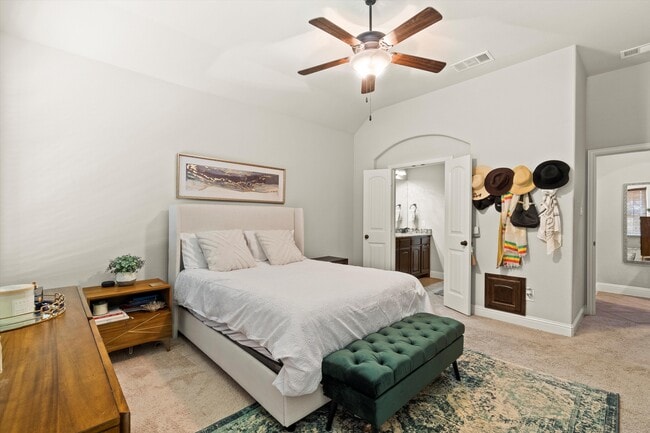 Building Photo - 1525 Avenue A