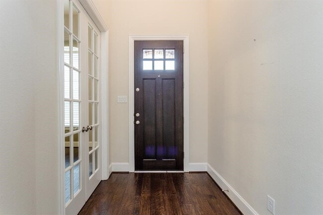 Building Photo - 4214 Quiet Dawn Ln