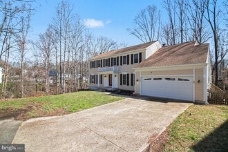 Building Photo - 3480 Wainscott Pl