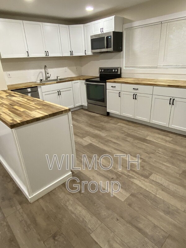 Building Photo - 8515 Georgiana Ln