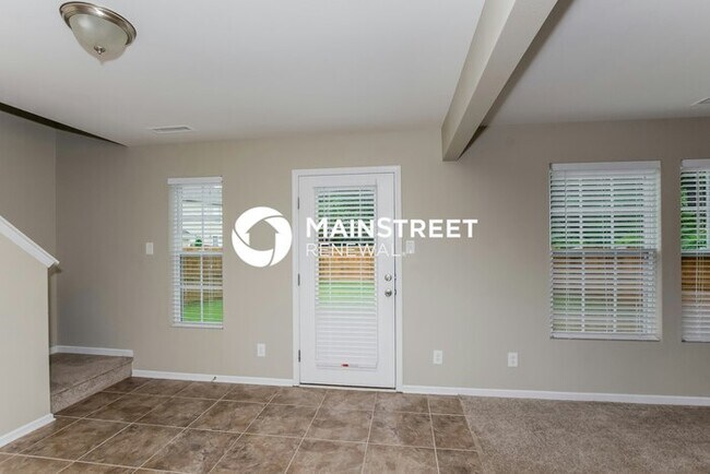 Building Photo - 3 Bedroom Pet-Friendly Home in Charlotte, ...