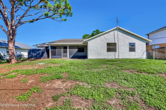 Building Photo - 1635 Adview Rd SE