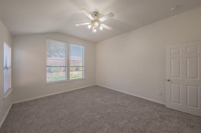 Building Photo - 1075 Port Sullivan Dr