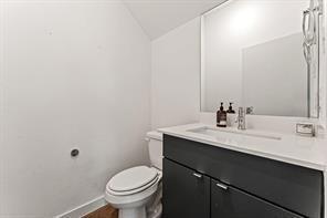 Building Photo - 5016 Bryan St