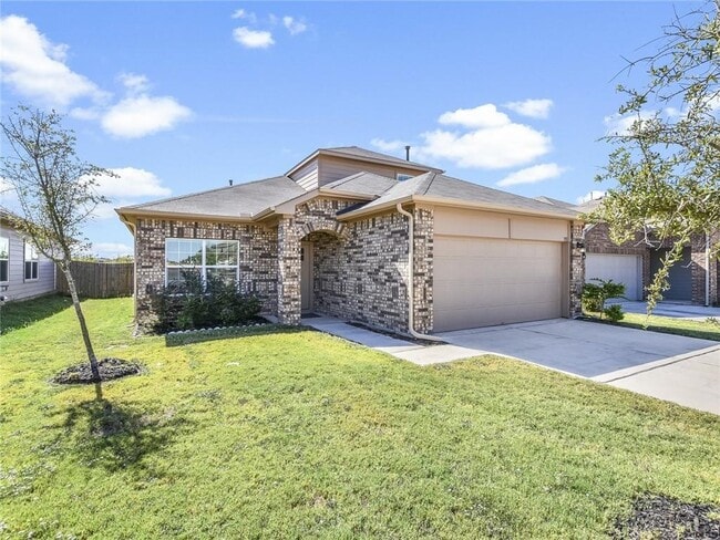 Building Photo - 3311 Brywood Dr