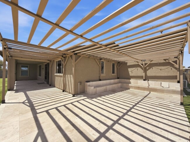 Building Photo - Luxury SMART HOME For Rent!