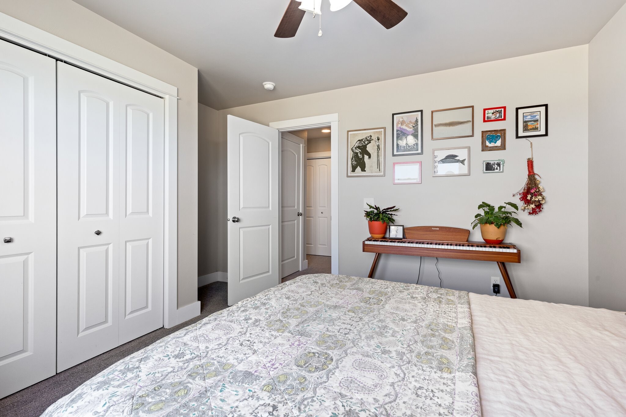 Building Photo - 201 13th St