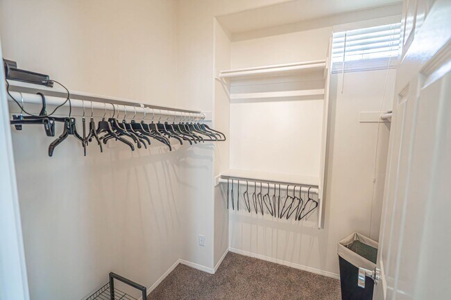 Building Photo - 27505 N Weeping Willow Dr