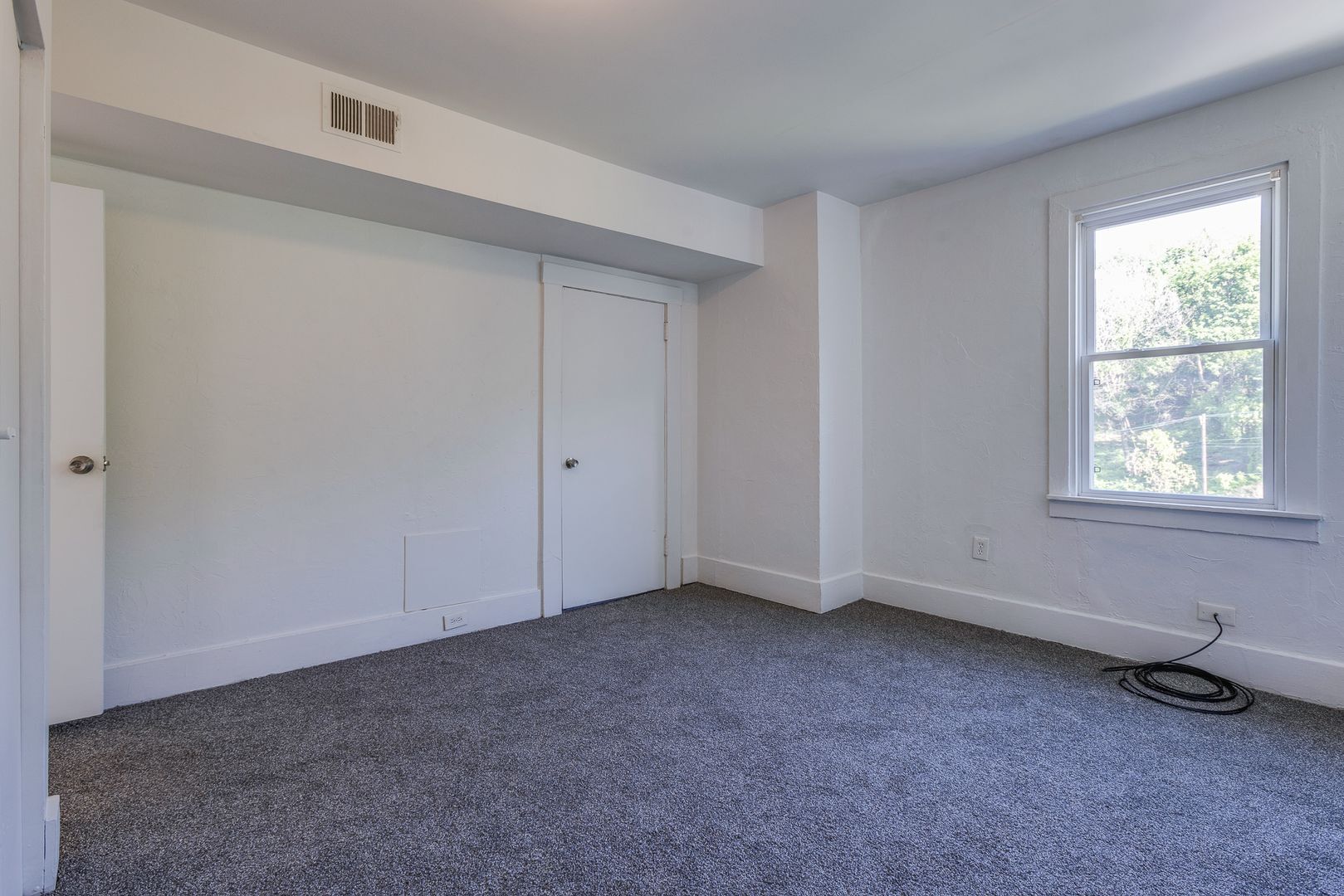 Building Photo - 2641 S 18th St