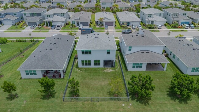 Building Photo - 10696 SW Estella Ln
