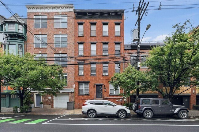 Building Photo - 63 Jefferson St