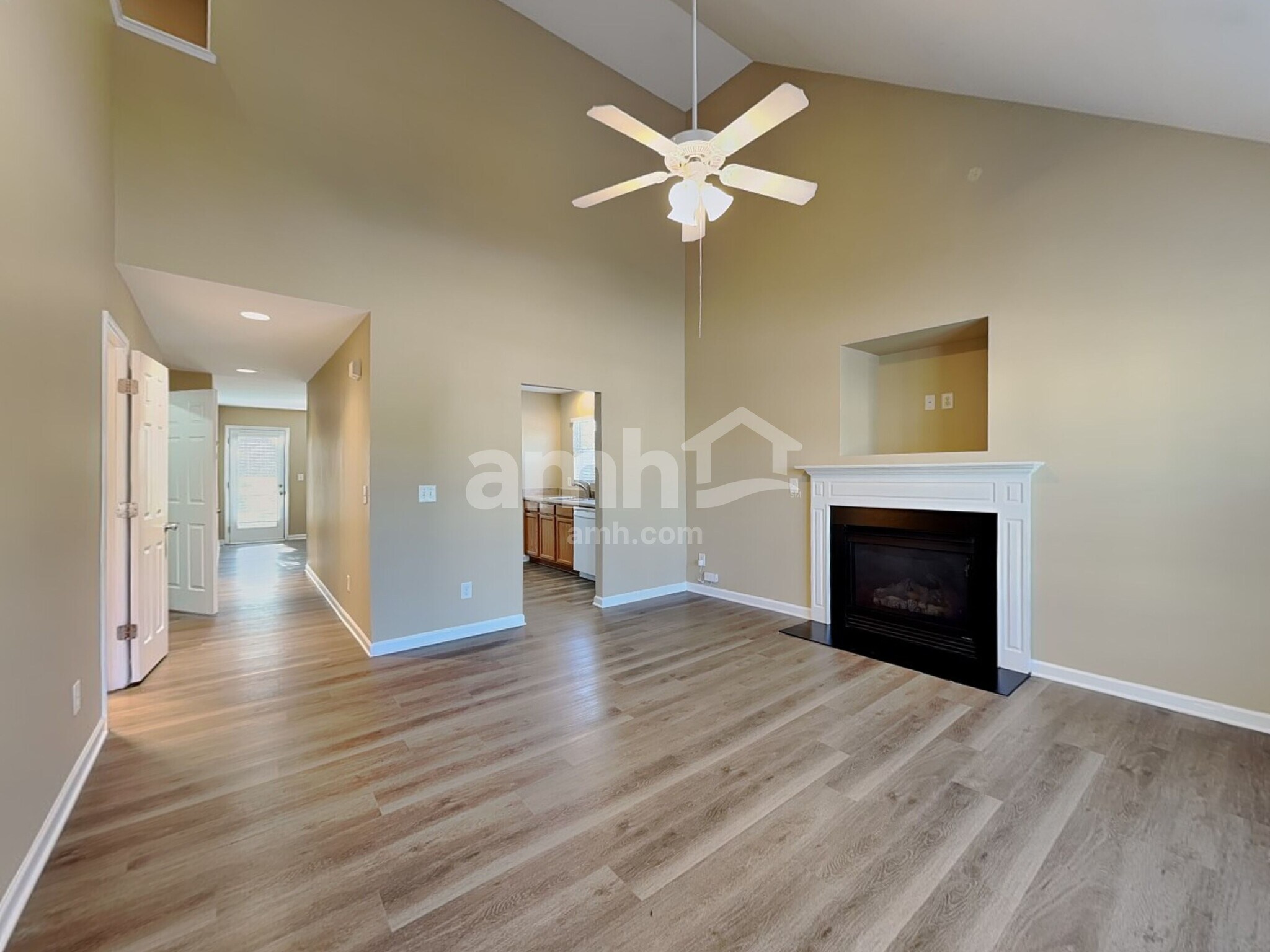 Building Photo - 3417 Colossae Ct
