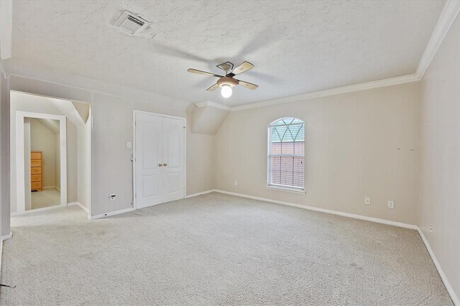 Building Photo - 4426 Park Bend Dr