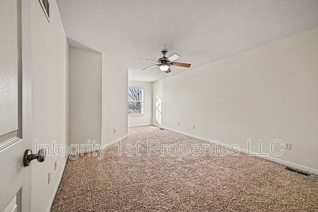 Building Photo - 3645 NW 84th Terrace