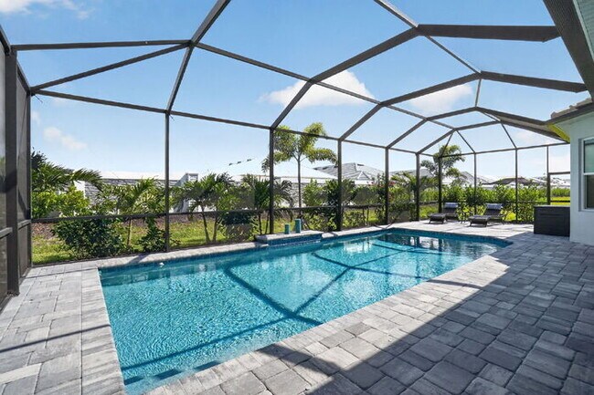 Building Photo - Price improved — luxury pool home in Esplanade at Azario · $7,400/mo