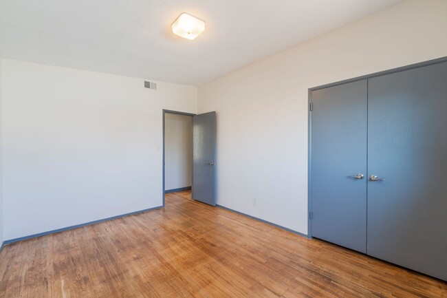 Building Photo - Hermosa Beach Home Rental