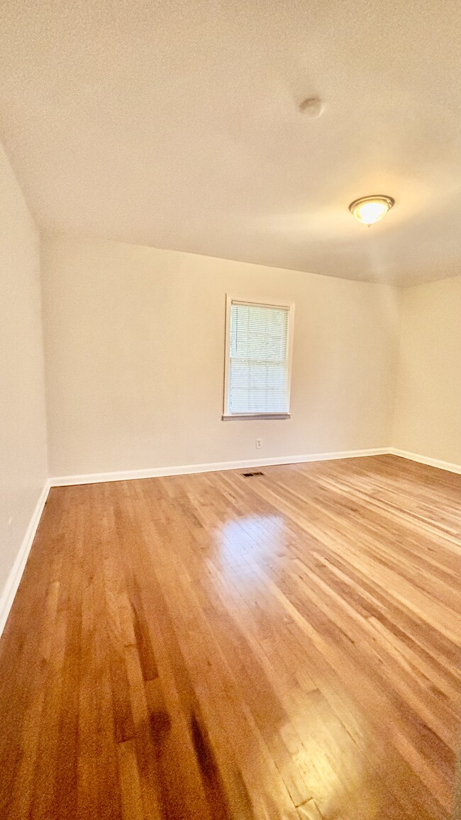 Bedroom #2 - 392 Cairo St NW